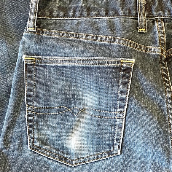 Lucky Brand 363 Vintage Straight Jeans 34x30 Soft Medium Blue Distressed - Picture 10 of 16